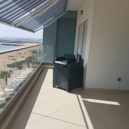 Ocean Blue 度假居 *