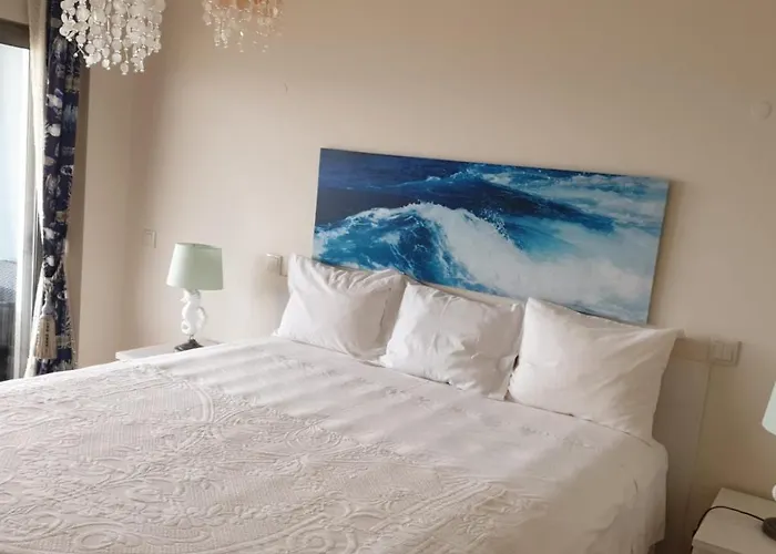 Ocean Blue Quarteira